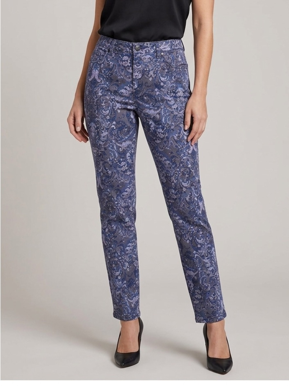 Gloria Vanderbilt Amanda High Rise Paisley Jeans 6s